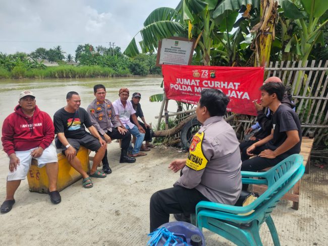 foto: Polsek Muaragembong giat Jum'at Curhat