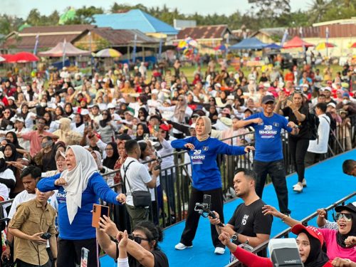 foto: Zumba bersama pasangan BERANI