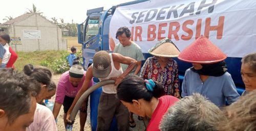 foto: Rumah Zakat salurkan bantuan air bersih